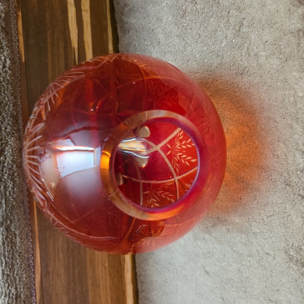 Elegant Red Cut To Clear Crystal Art Piece Tea Light TEALIGHT - Picture 5 of 6